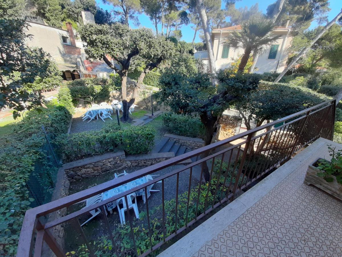 Villa Violetta كاسْتيلونْشيلّو المظهر الخارجي الصورة