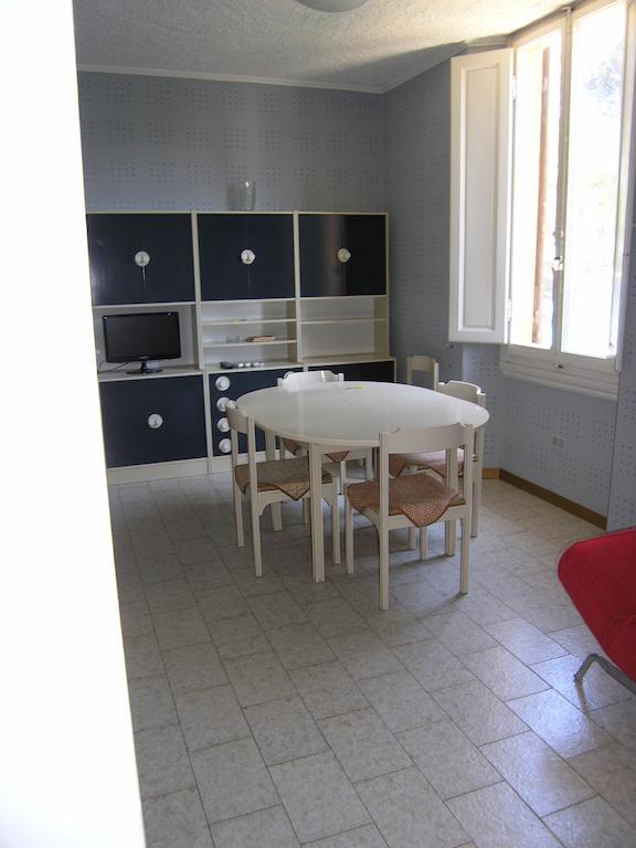 Villa Violetta كاسْتيلونْشيلّو المظهر الخارجي الصورة